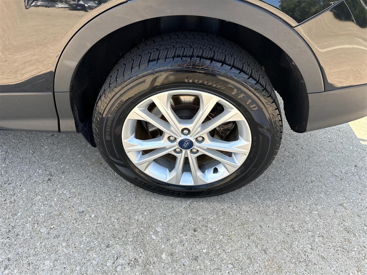 Ford Escape  2019