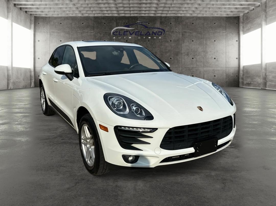 2017 Porsche Macan