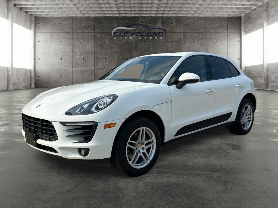 Porsche Macan  2017