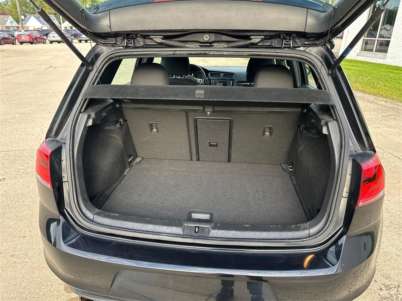 Volkswagen Golf GTI  2017