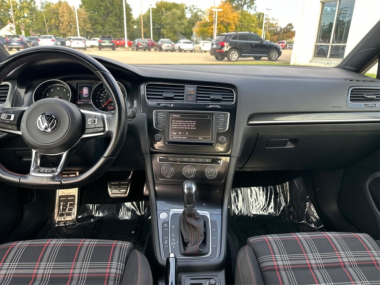 Volkswagen Golf GTI  2017