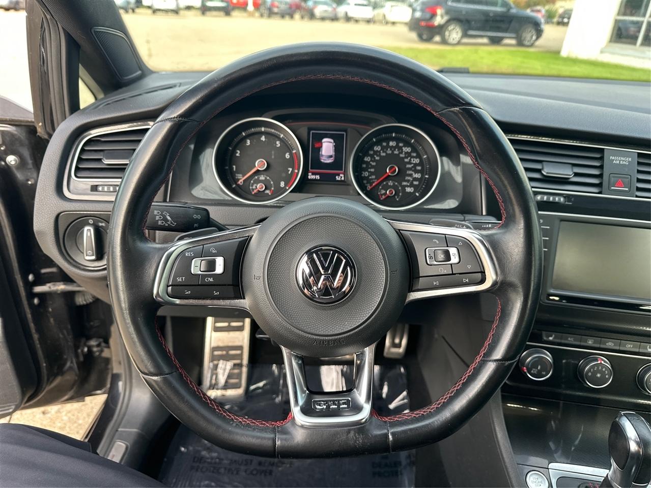 Volkswagen Golf GTI  2017