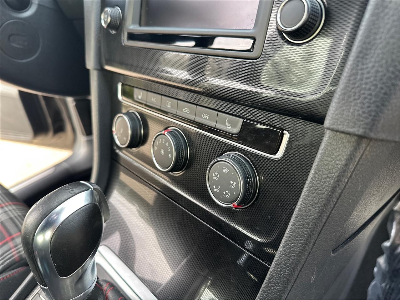 Volkswagen Golf GTI  2017