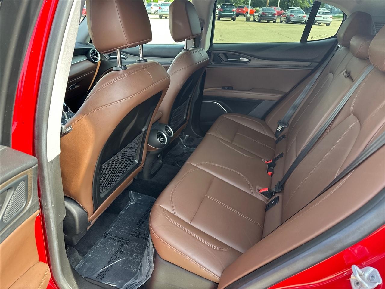 Alfa Romeo Stelvio  2018