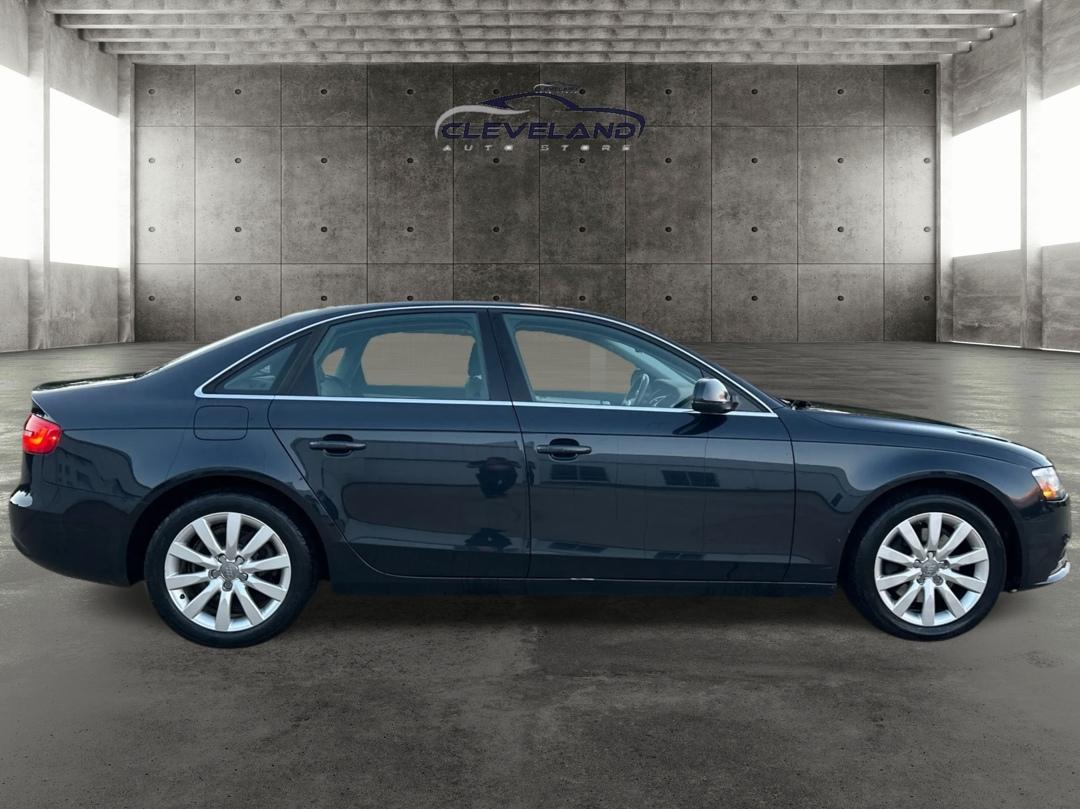 Audi A4  2013
