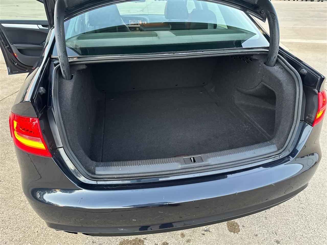 Audi A4  2013