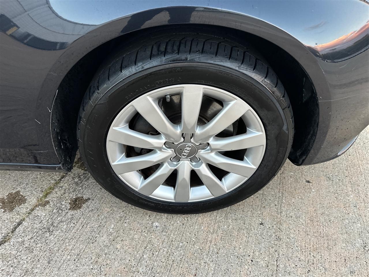 Audi A4  2013