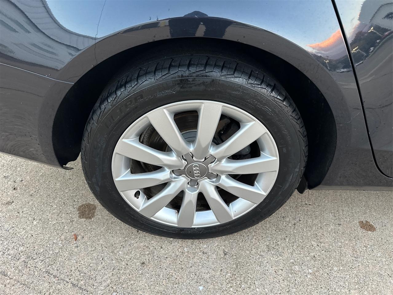 Audi A4  2013