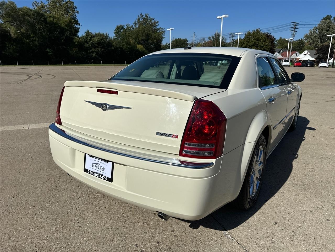 Chrysler 300  2009