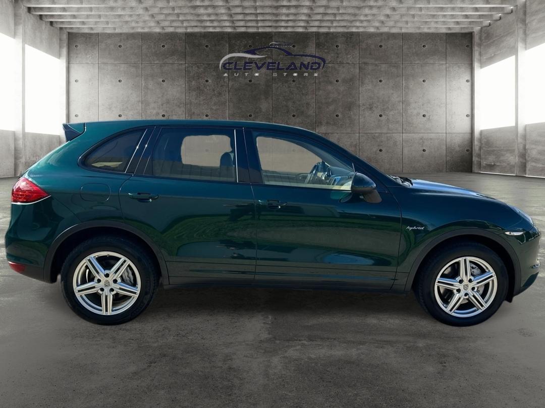 Porsche Cayenne Hybrid  2014