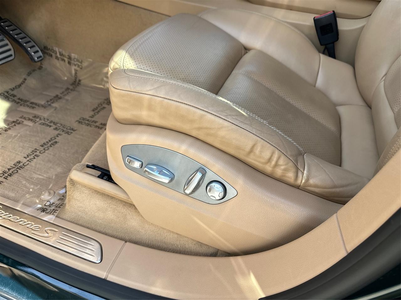 Porsche Cayenne Hybrid  2014