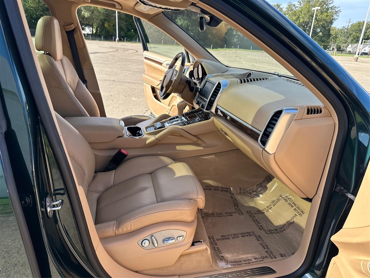 Porsche Cayenne Hybrid  2014