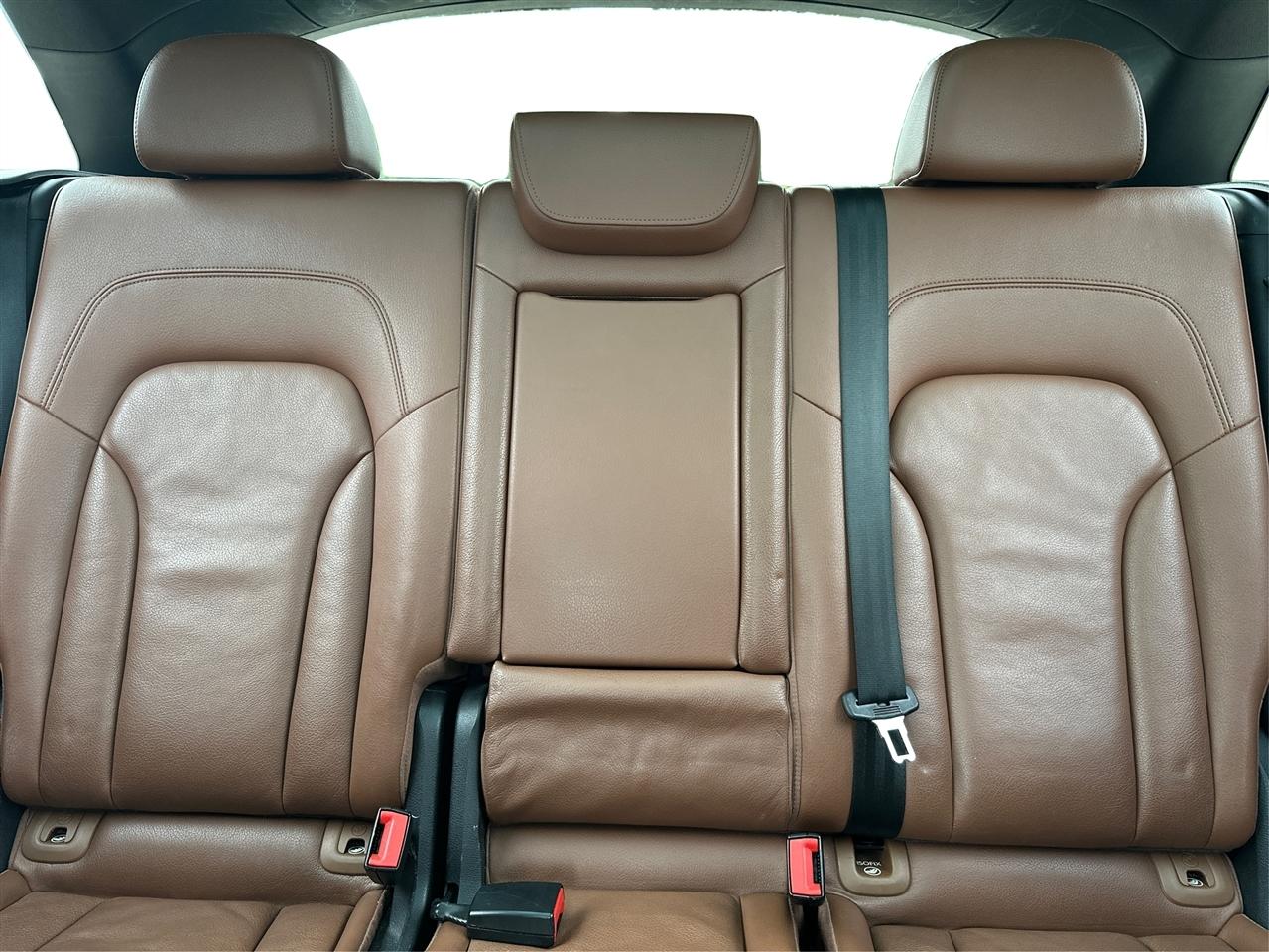 Audi Q5  2012