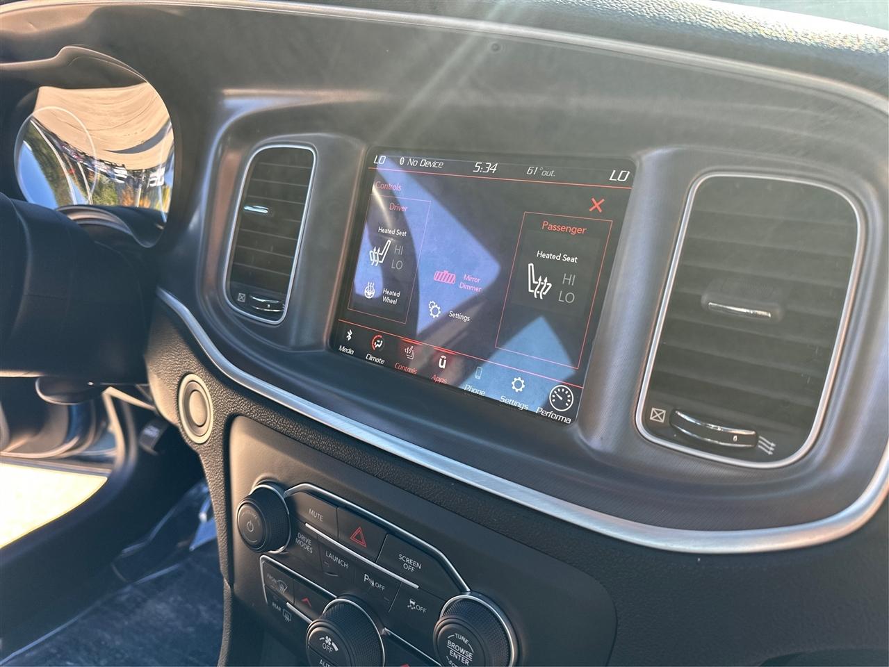Dodge Charger  2021
