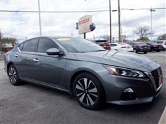 2020 Nissan Altima 