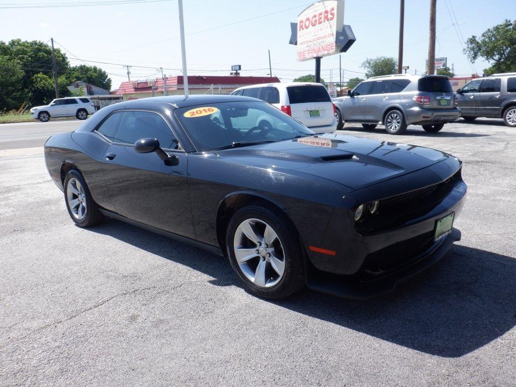 2016 Dodge Challenger SXT