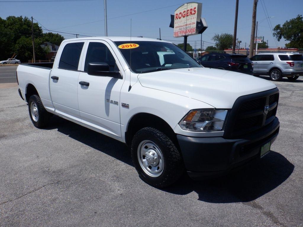  2015 RAM 2500 Tradesman Crew Cab   