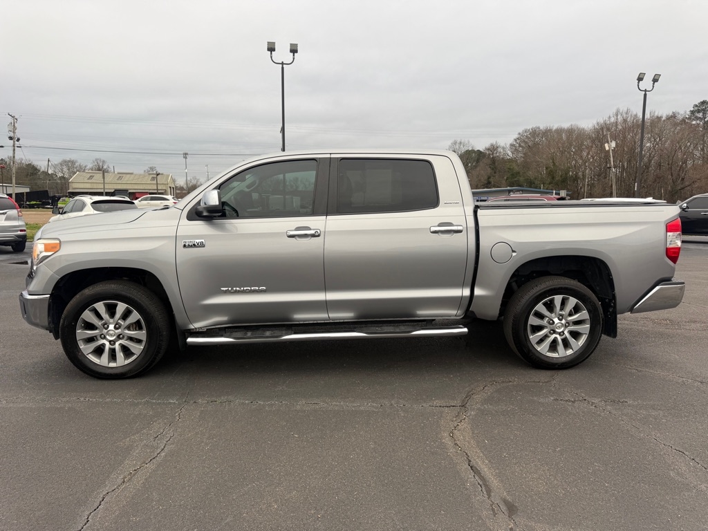 Toyota Tundra  2015