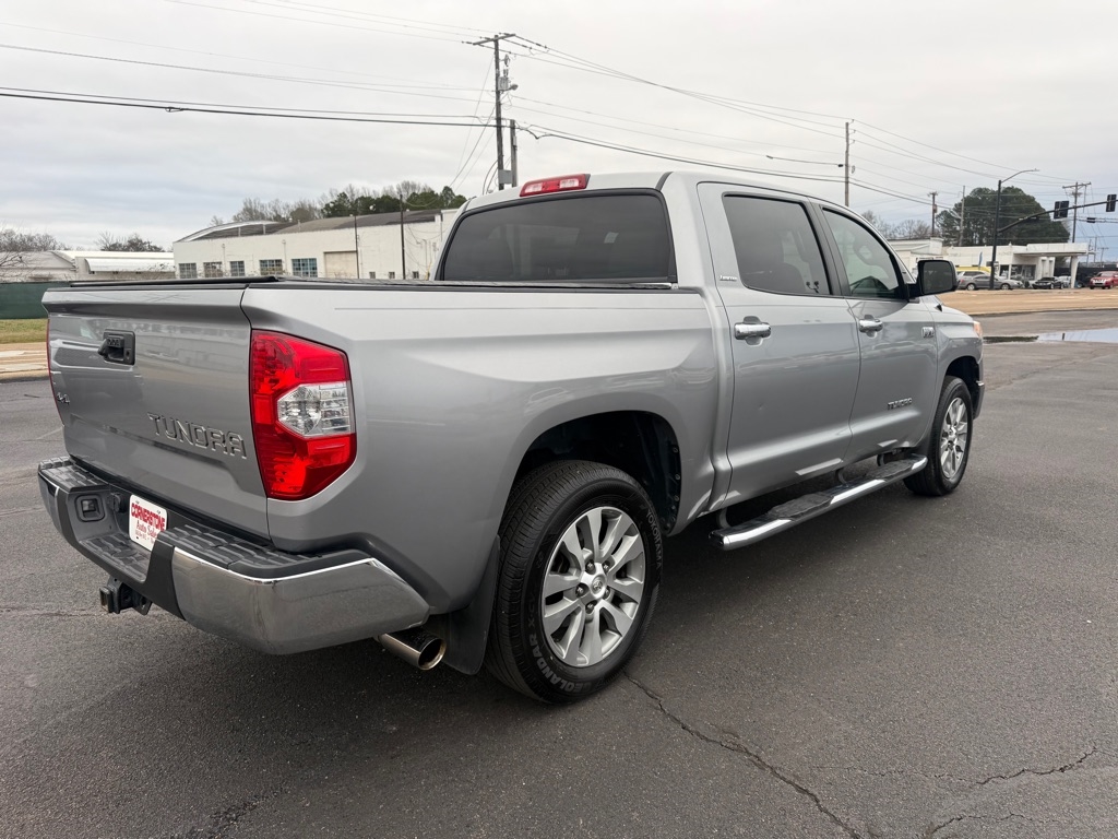 Toyota Tundra  2015