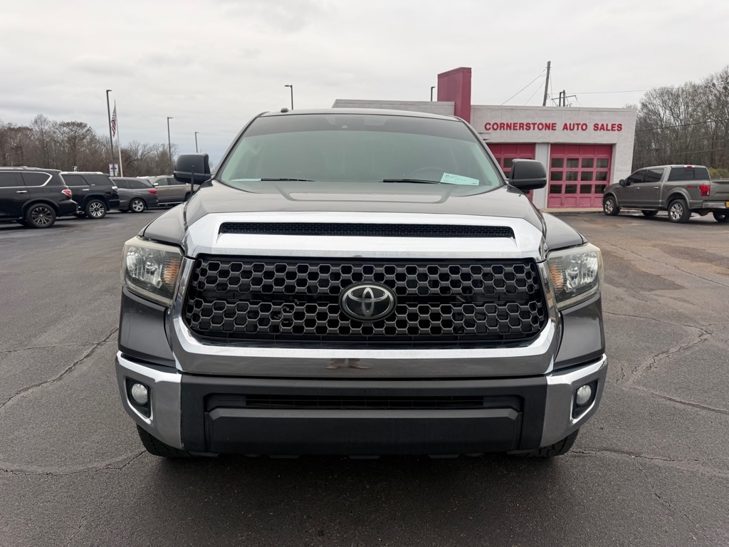 Toyota Tundra  2018