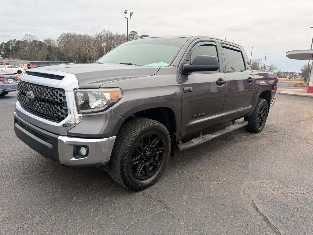 Toyota Tundra  2018
