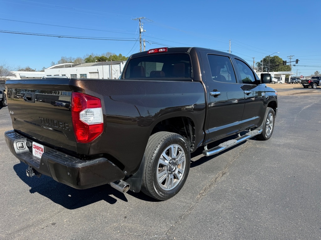 Toyota Tundra  2018