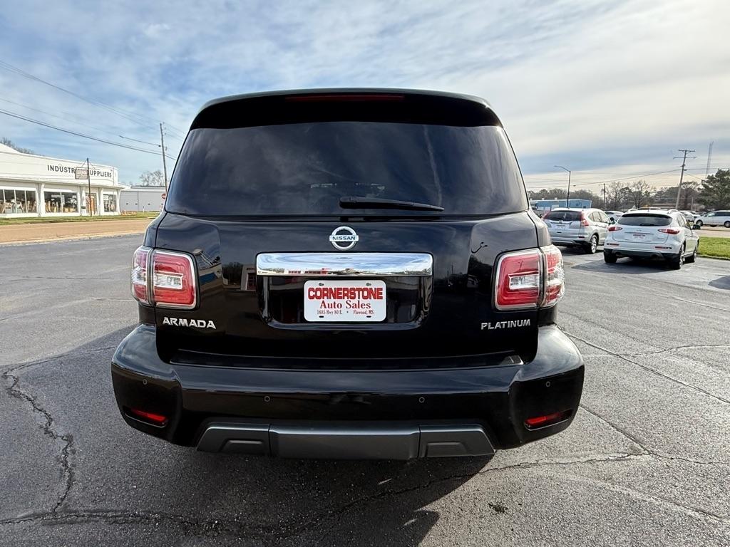 Nissan Armada  2019