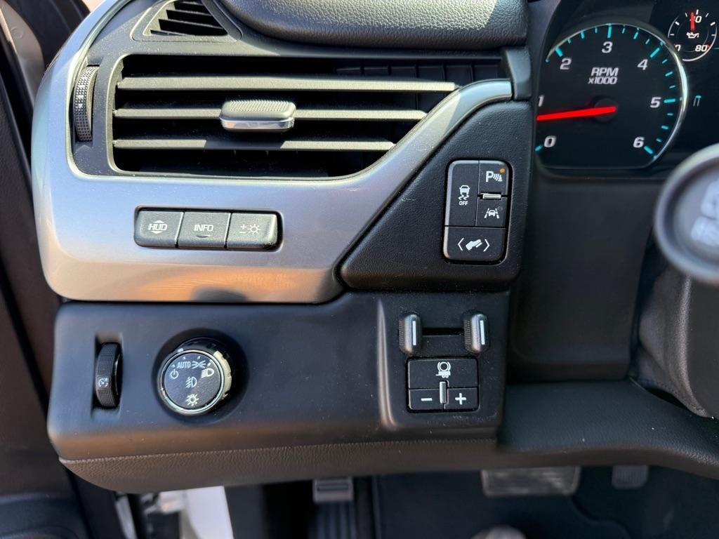 Chevrolet Tahoe  2018