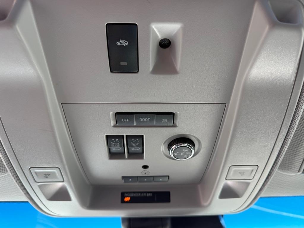 Chevrolet Tahoe  2018