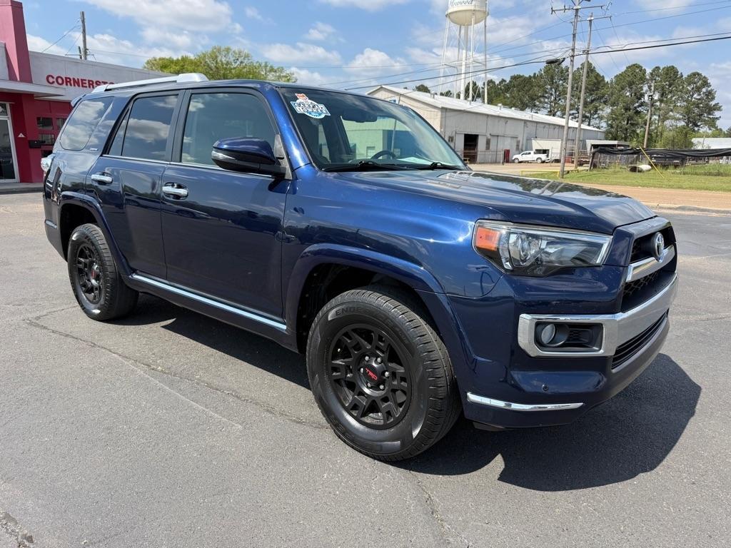 Toyota 4Runner  2017
