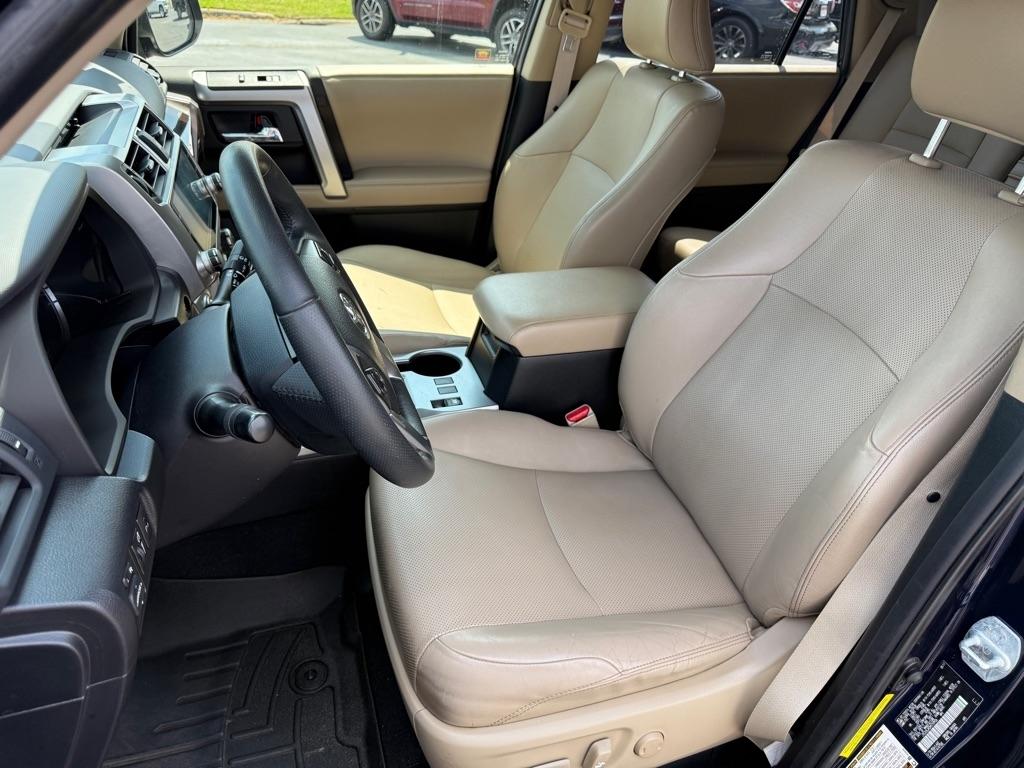 Toyota 4Runner  2017