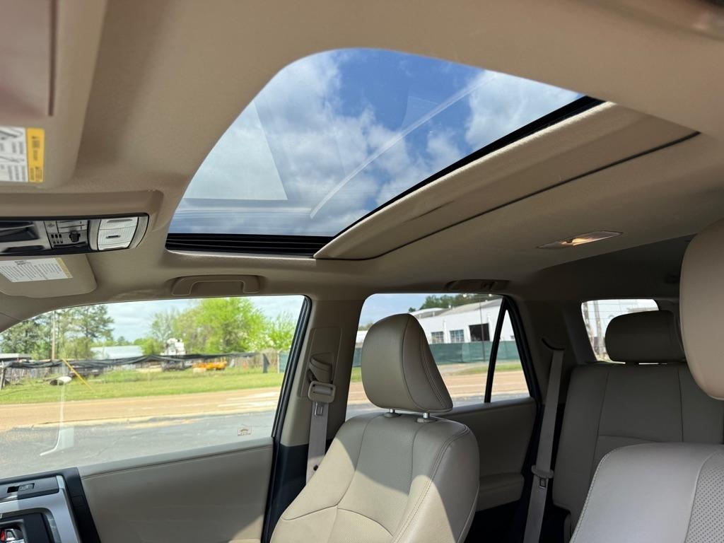 Toyota 4Runner  2017