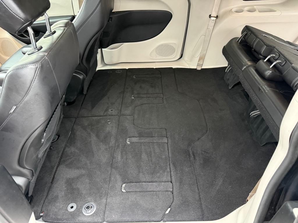 Chrysler Pacifica  2022