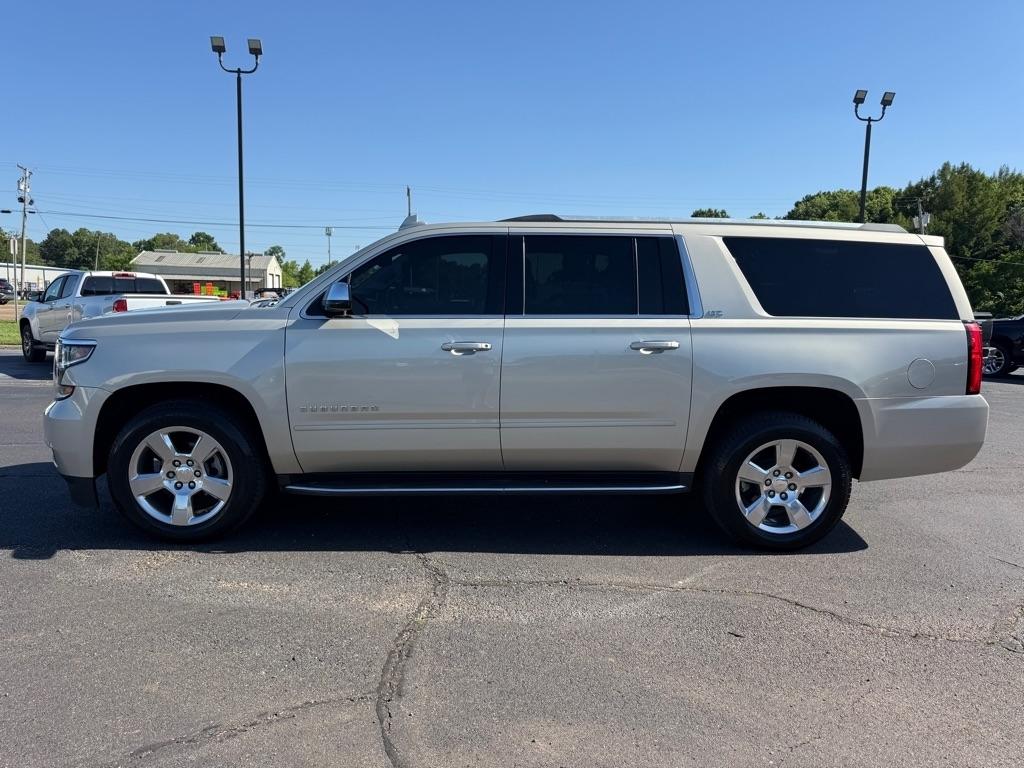 Chevrolet Suburban  2016