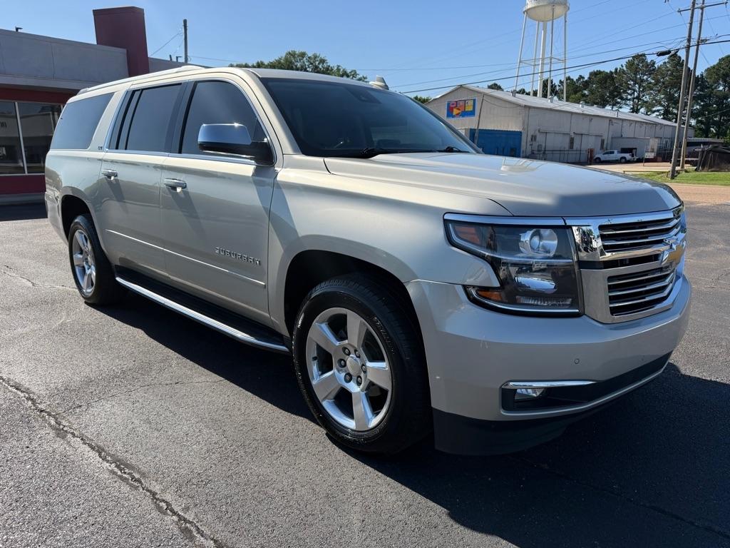 Chevrolet Suburban  2016