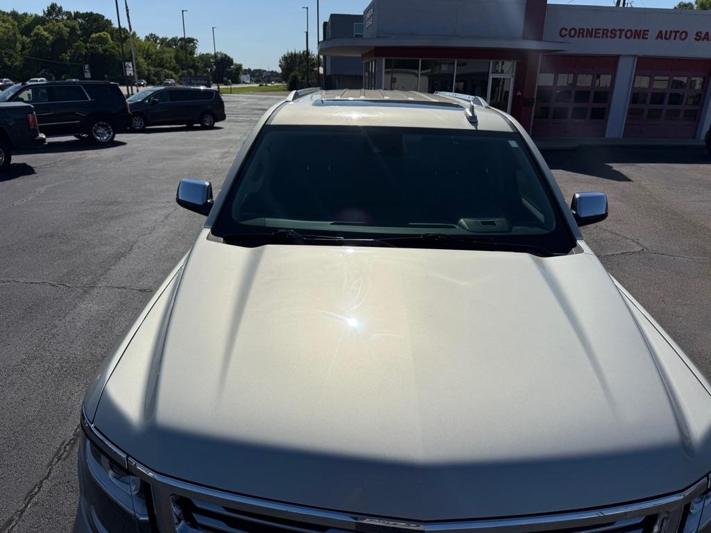 Chevrolet Suburban  2016