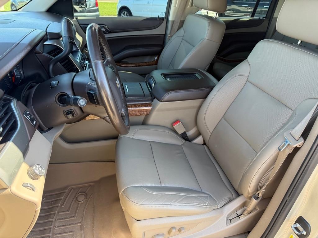 Chevrolet Suburban  2016