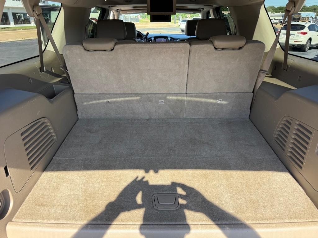 Chevrolet Suburban  2016