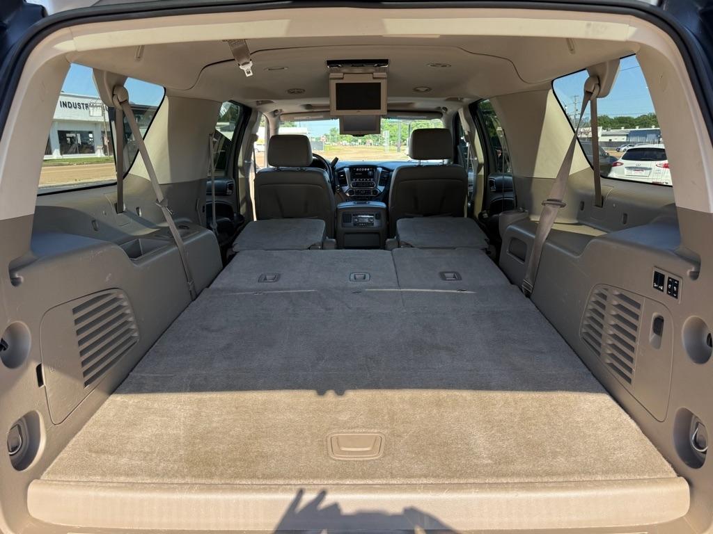 Chevrolet Suburban  2016