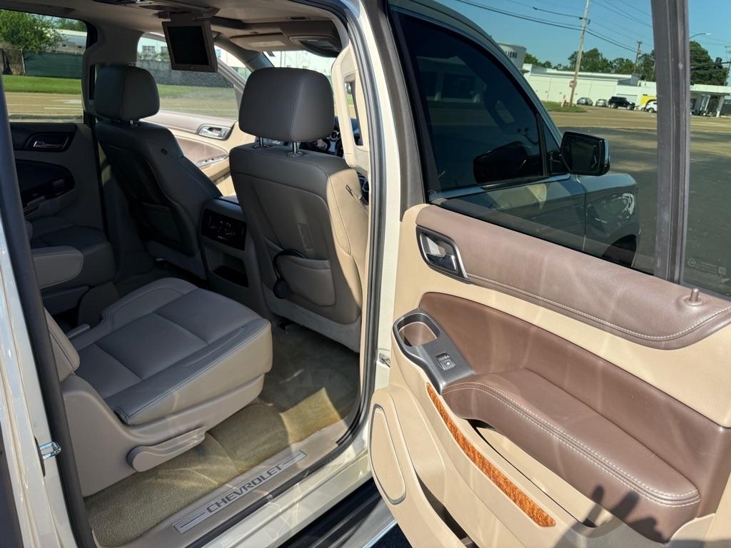 Chevrolet Suburban  2016