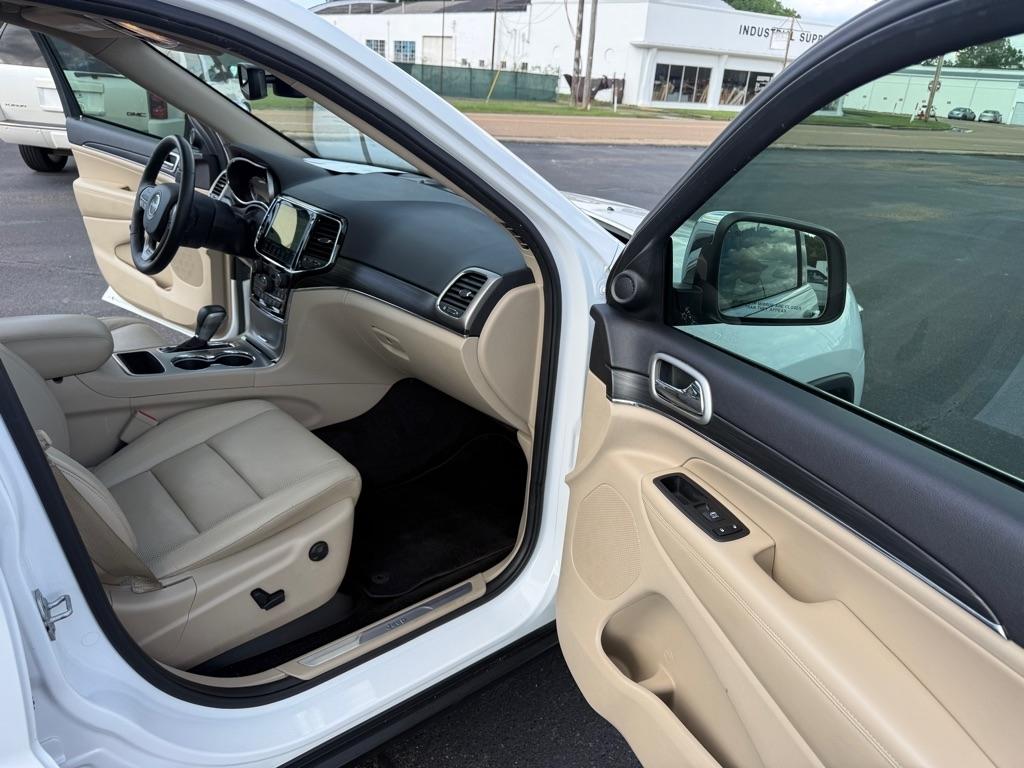 Jeep Grand Cherokee  2019