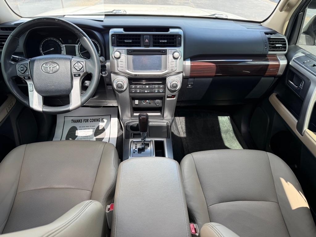 Toyota 4Runner  2016