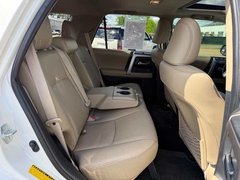 Toyota 4Runner  2016