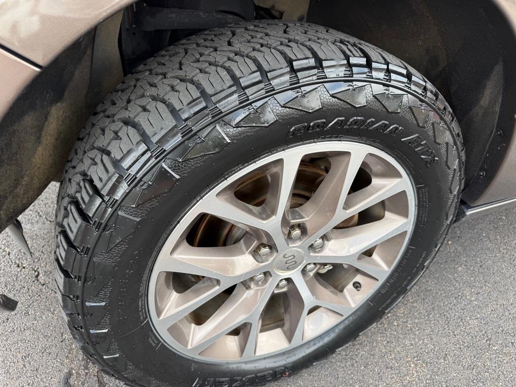 Ford Expedition  2017