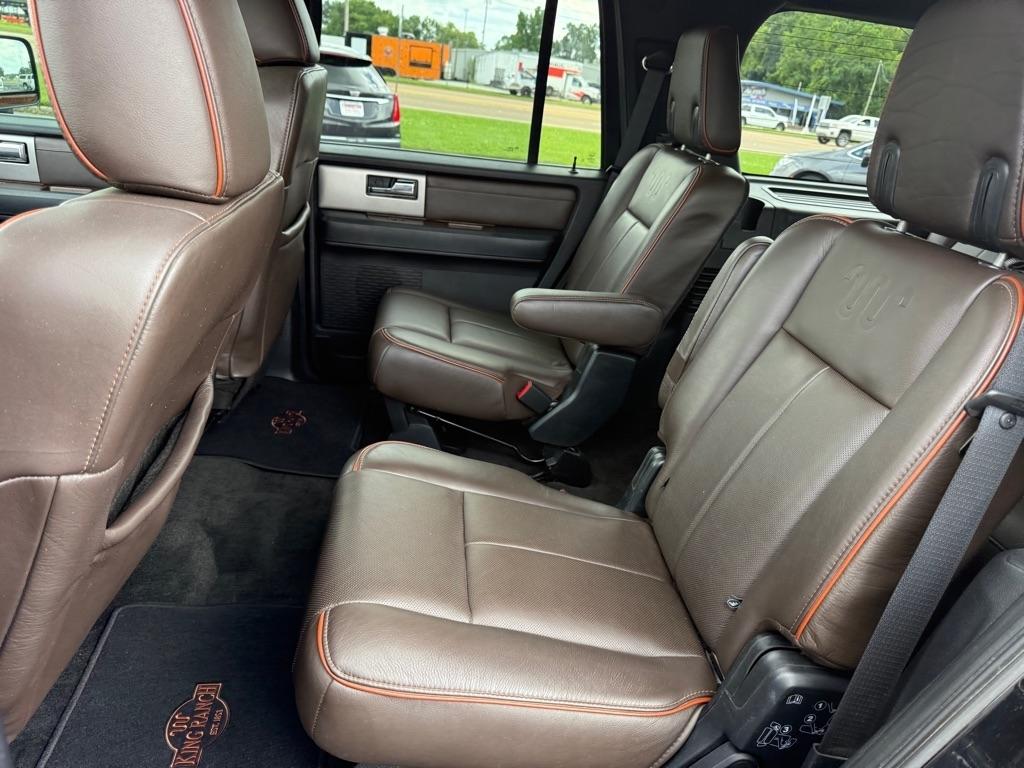Ford Expedition  2017