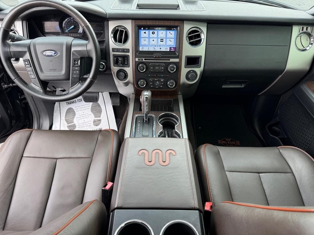 Ford Expedition  2017
