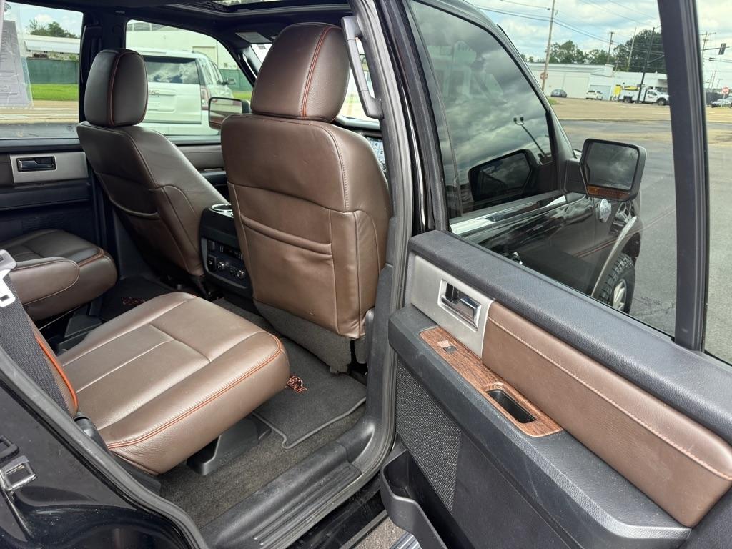 Ford Expedition  2017