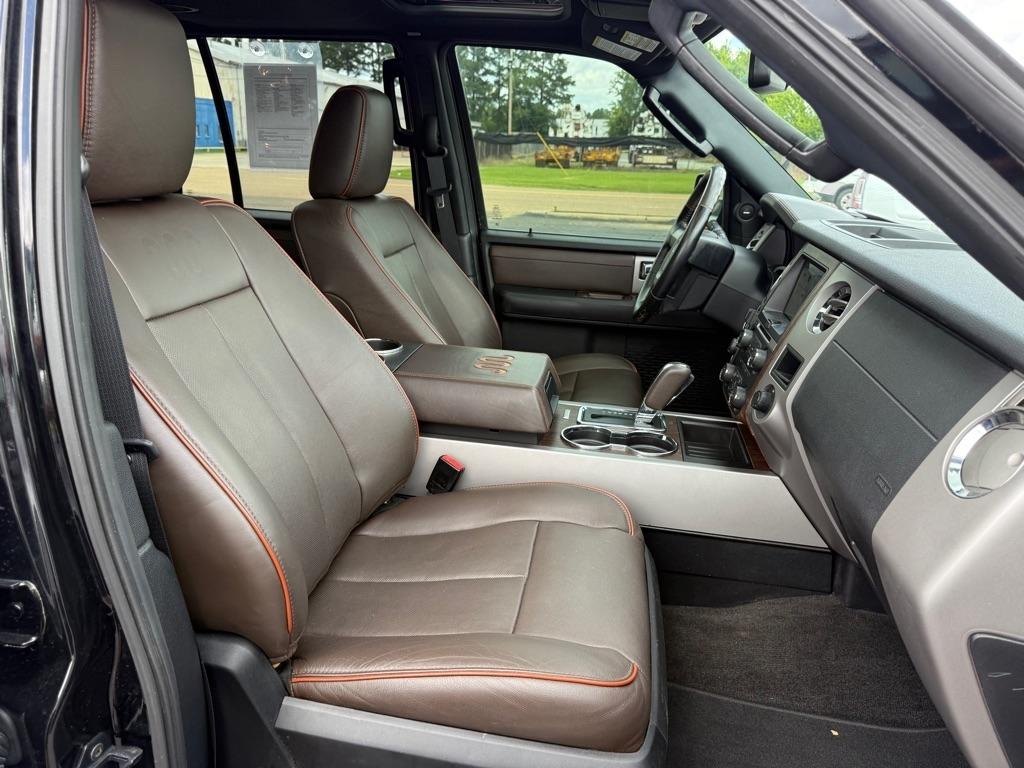 Ford Expedition  2017