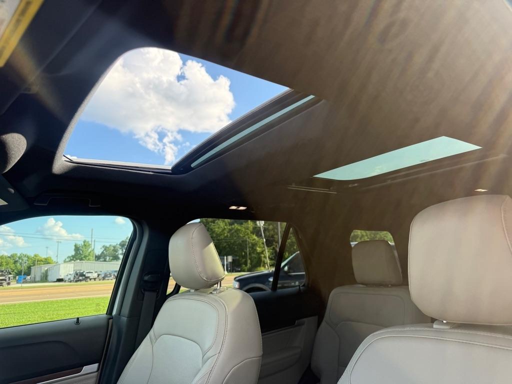 Ford Explorer  2019