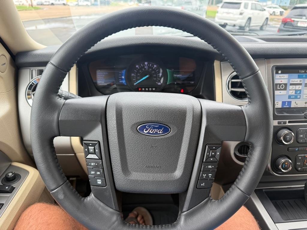 Ford Expedition  2016